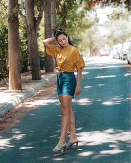 Katerina Papoutsaki feet photo thumbnail