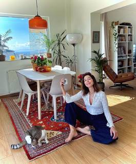 Katerina Papoutsaki feet photo thumbnail