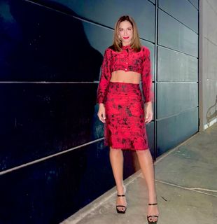 Katerina Papoutsaki feet photo thumbnail