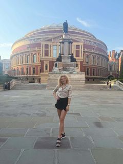 Katerina Siniakova feet photo 10