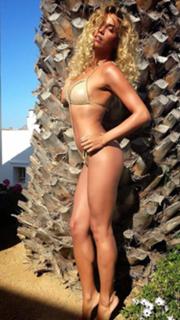 Katerina Stiekoudi feet photo thumbnail