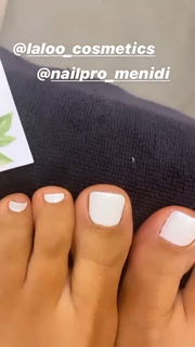 Katerina Stiekoudi feet photo thumbnail