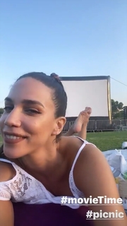 Katerina Stiekoudi feet photo thumbnail