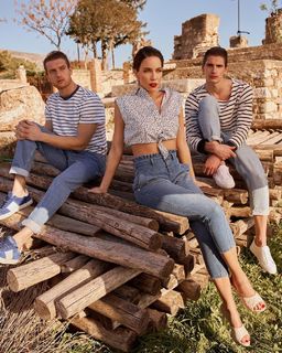 Katerina Stiekoudi feet photo thumbnail