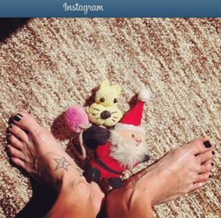 Katerina Tsavalou feet photo 5