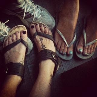 Katerina Tsavalou feet photo 17