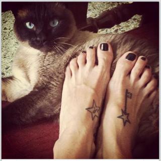 Katerina Tsavalou feet photo 16