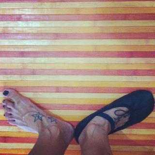 Katerina Tsavalou feet photo 13