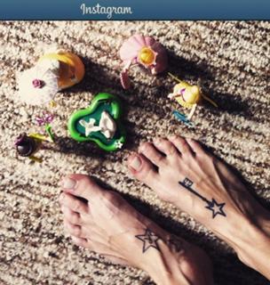 Katerina Tsavalou feet photo 5