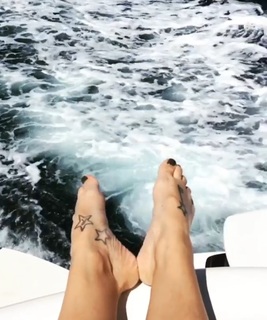 Katerina Tsavalou feet photo 17