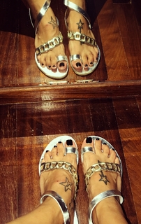 Katerina Tsavalou feet photo 1