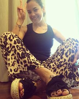 Katerina Tsavalou feet photo 7