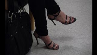 Katey Sagal feet photo thumbnail