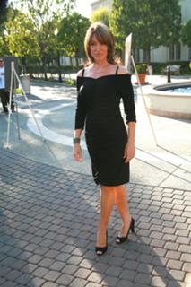 Katey Sagal feet photo thumbnail