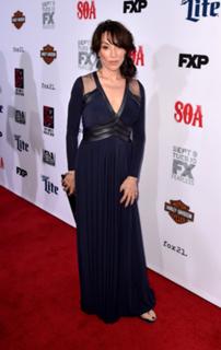Katey Sagal feet photo thumbnail