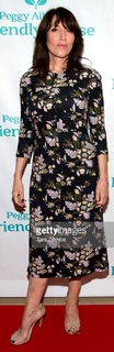 Katey Sagal feet photo thumbnail