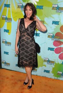 Katey Sagal feet photo thumbnail