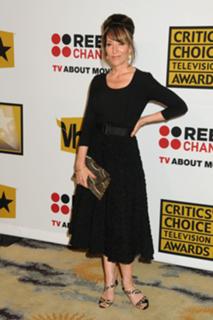 Katey Sagal feet photo thumbnail