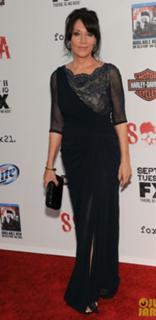 Katey Sagal feet photo thumbnail