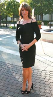 Katey Sagal feet photo thumbnail
