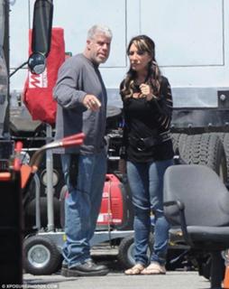 Katey Sagal feet photo thumbnail