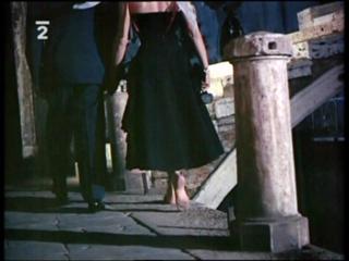Katharine Hepburn feet photo 14