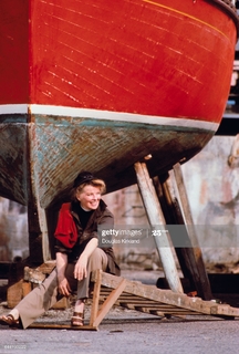 Katharine Hepburn feet photo 6