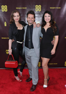 Katharine Isabelle feet photo thumbnail