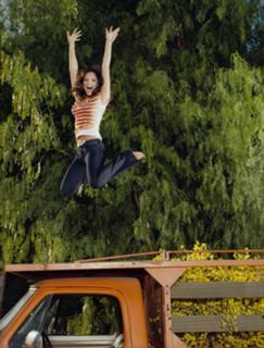 Katharine McPhee feet photo thumbnail