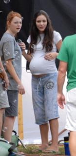 Katharine McPhee feet photo thumbnail
