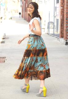Katharine McPhee feet photo thumbnail