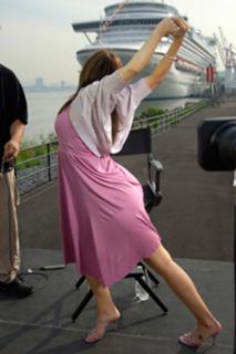 Katharine McPhee feet photo thumbnail