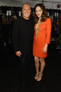 Katharine McPhee feet photo thumbnail