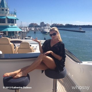 Katherine Bailess feet photo 7