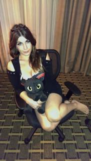 Katherine Gunn feet photo 5
