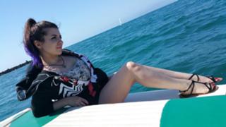 Katherine Gunn feet photo 1