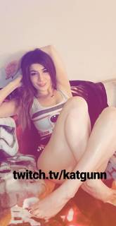 Katherine Gunn feet photo 10