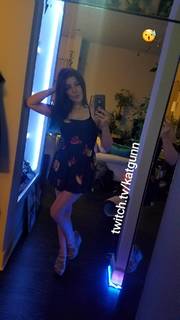 Katherine Gunn feet photo 15