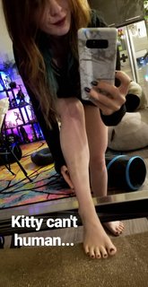 Katherine Gunn feet photo 3
