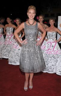 Katherine Heigl feet photo thumbnail