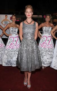 Katherine Heigl feet photo thumbnail