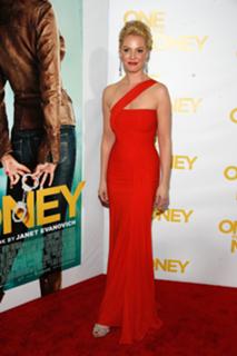 Katherine Heigl feet photo thumbnail