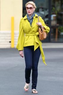 Katherine Heigl feet photo thumbnail