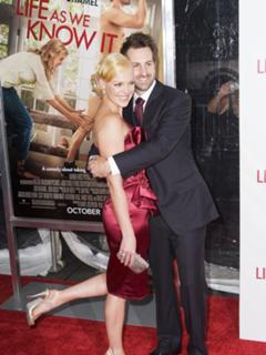 Katherine Heigl feet photo thumbnail