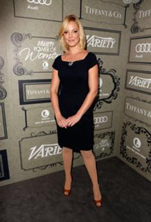 Katherine Heigl feet photo thumbnail