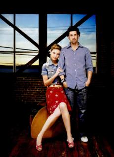 Katherine Heigl feet photo thumbnail