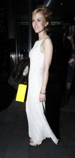 Katherine Kelly feet photo thumbnail