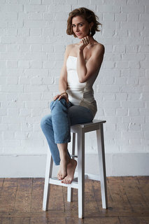 Katherine Kelly feet photo thumbnail