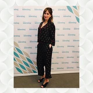 Katherine Kelly feet photo thumbnail