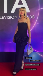 Katherine Kelly feet photo thumbnail